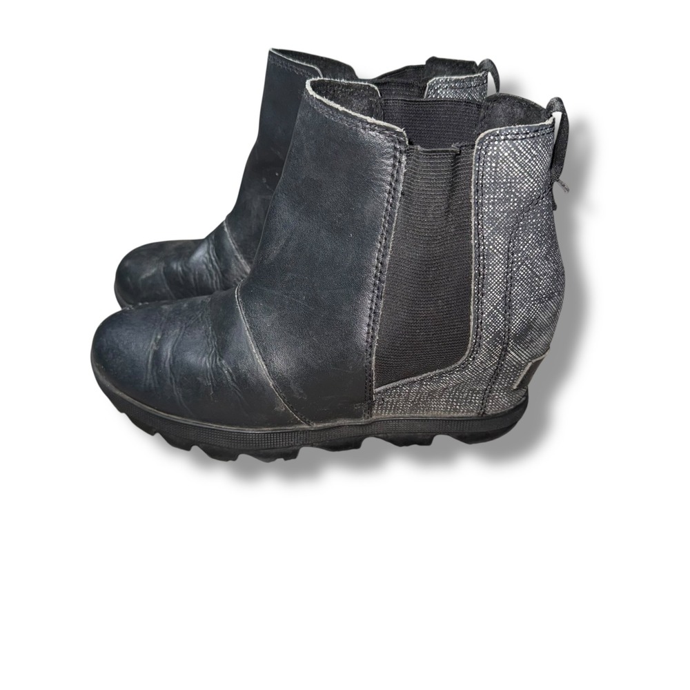Sorel Joanโ of Arctic Wedge II Chelsea Boots Kids 1 Black Silver Good NY1945-011